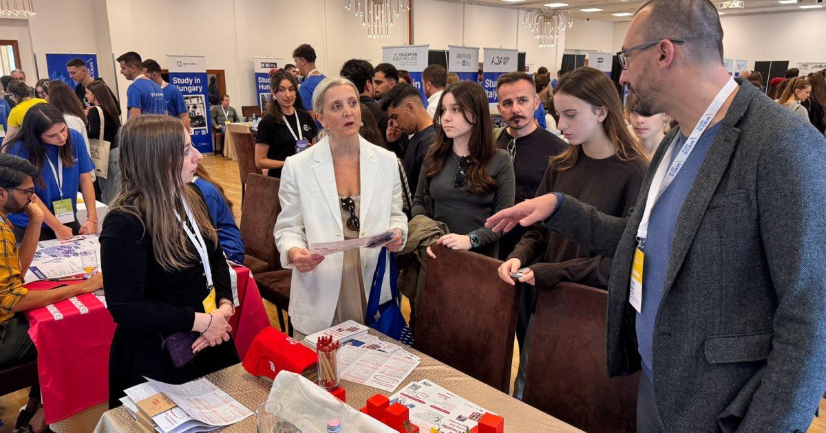 Privole Ampeu | Study in Croatia: Na sajmu u Tirani posjetitelji pokazali…