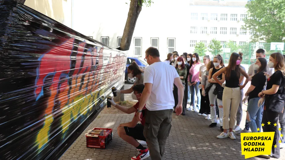 Radionica grafita s mladima